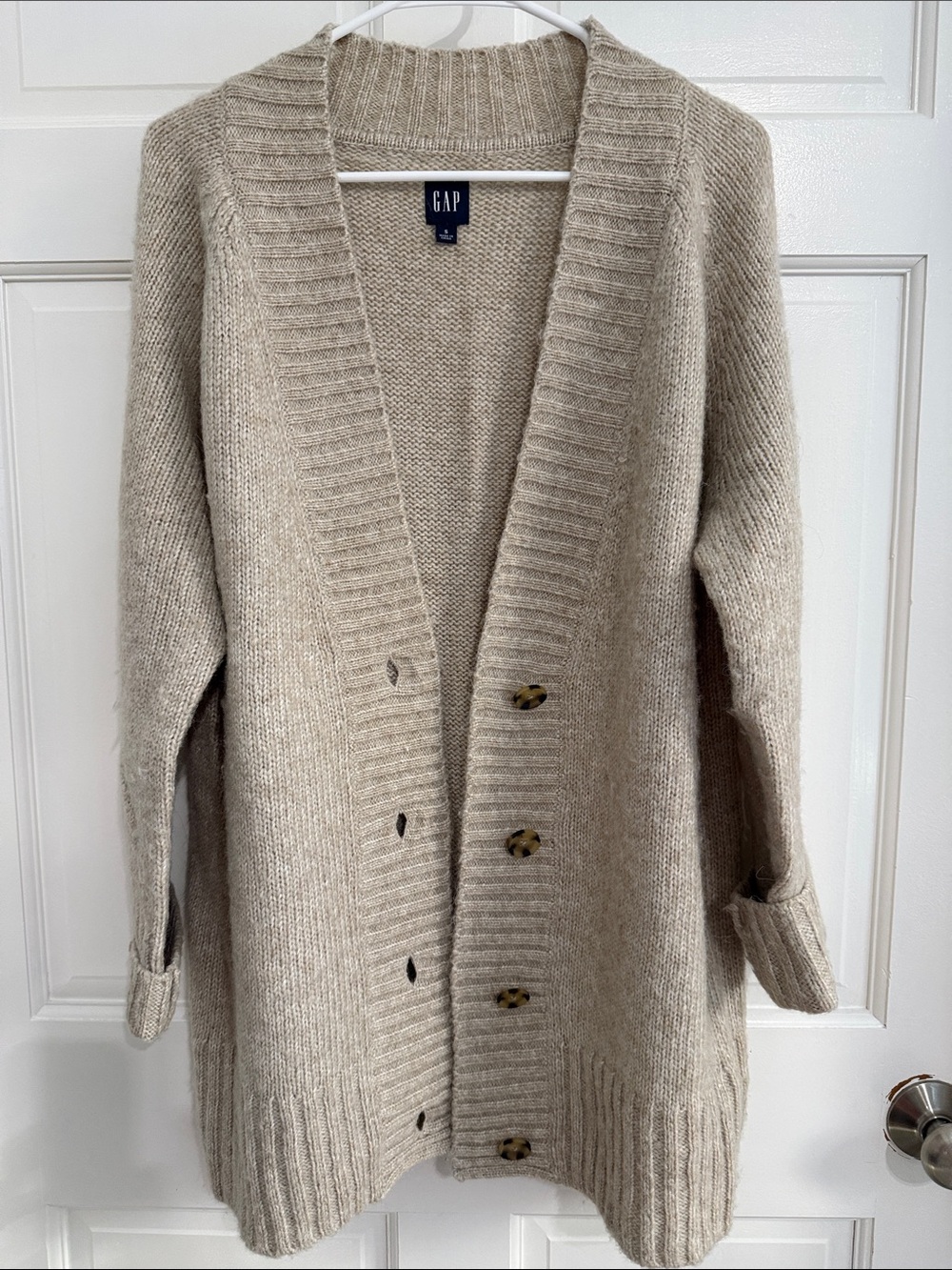 GAP Women's Beige Wool Blend Button Cardigan - Picture 1 of 3